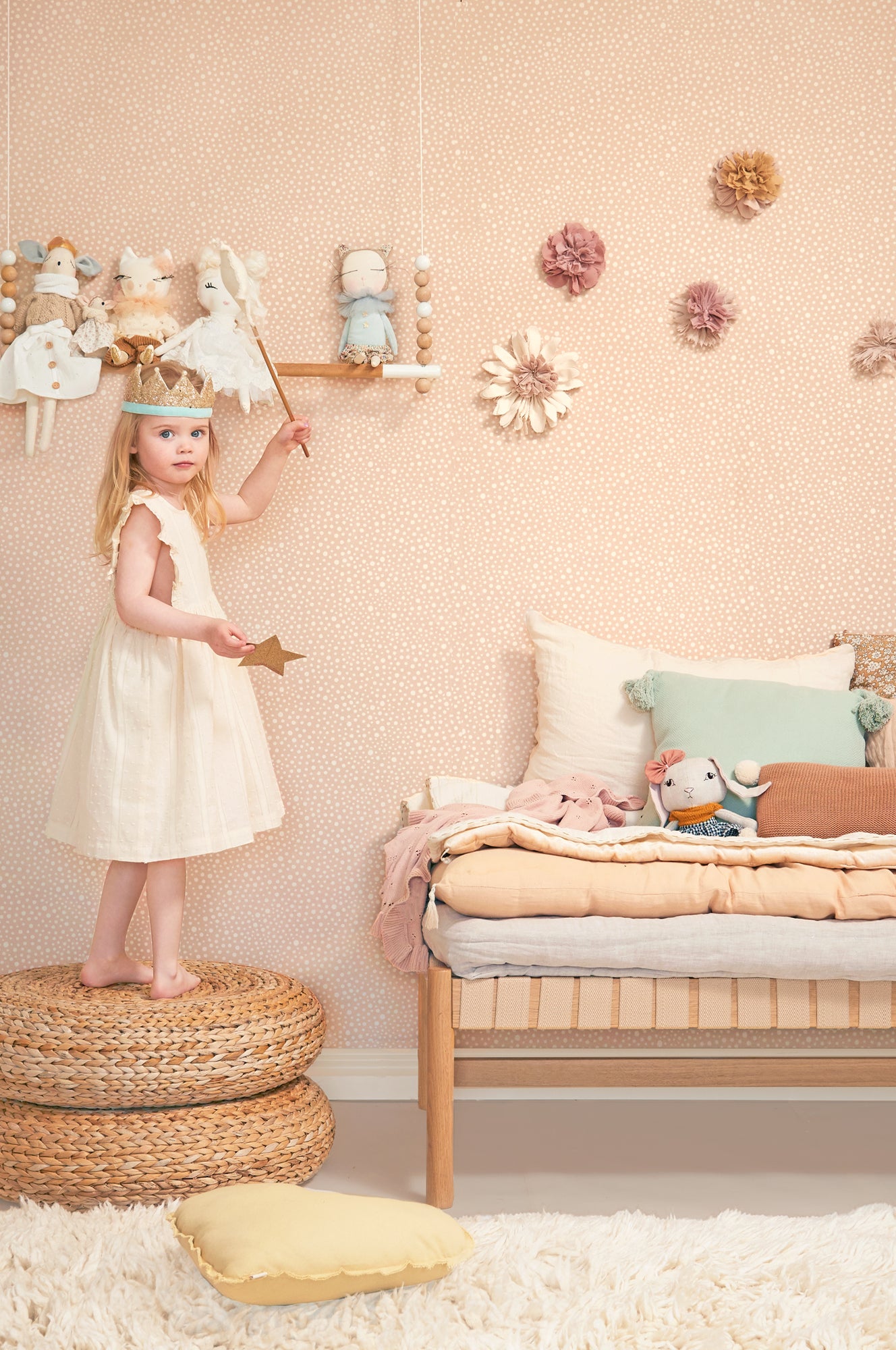 Majvillan tapetai DOTS SOFT PINK