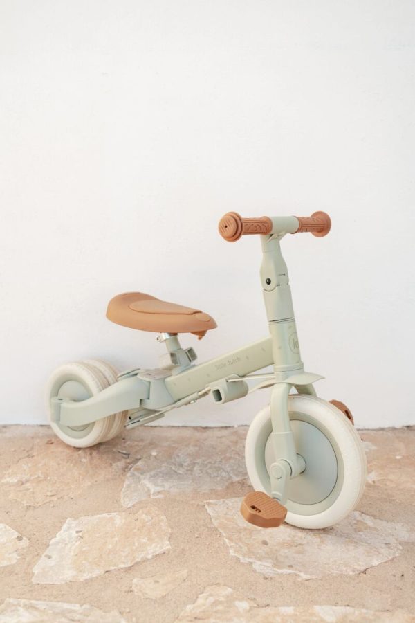 PRE ORDER Little Dutch 4 in 1 triratukas su rankena (pristatymas nuo gegužės 10 dienos)
