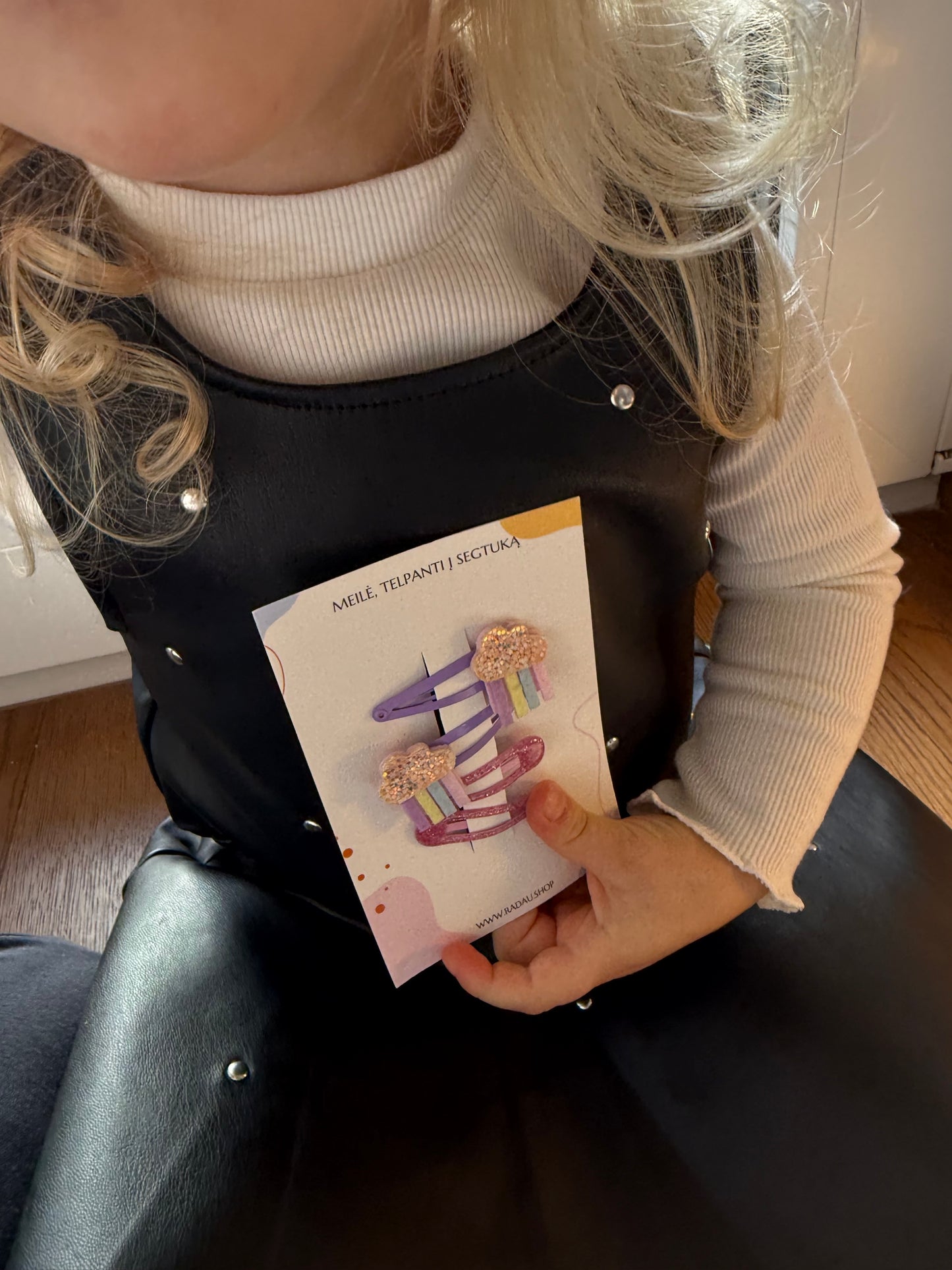 Plaukų segtukų rinkinys, DEBESĖLIAI