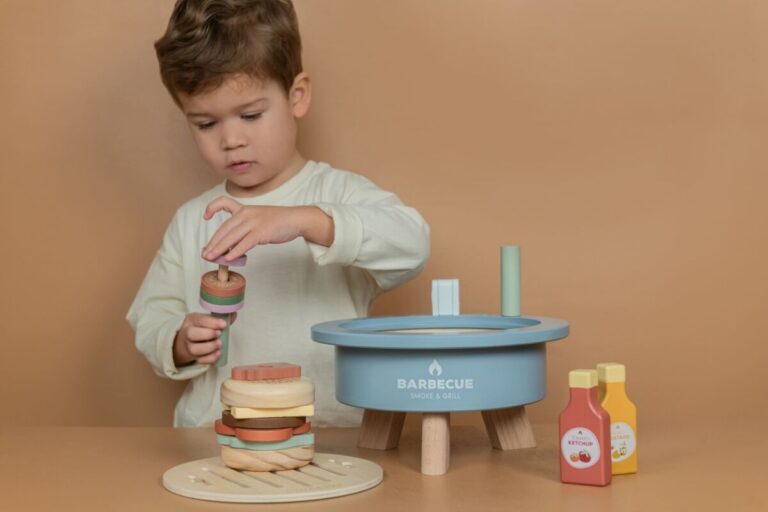 Little Dutch Barbekiu kepsninė su priedais