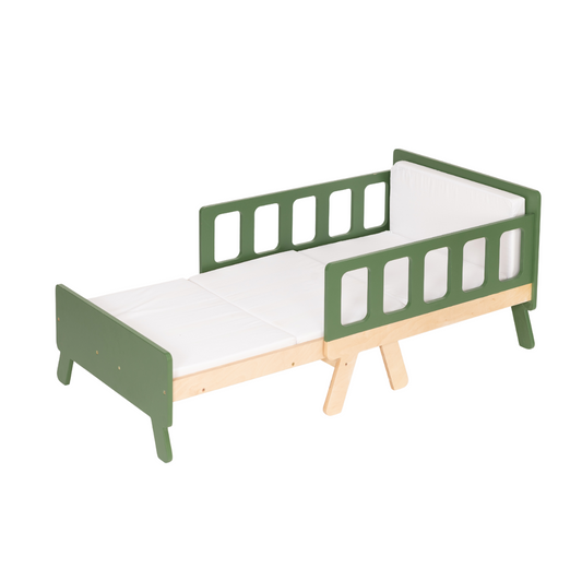 Auganti lova, žalia