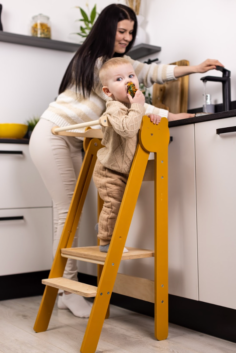 Sulankstomas Montessori bokštelis, geltonas