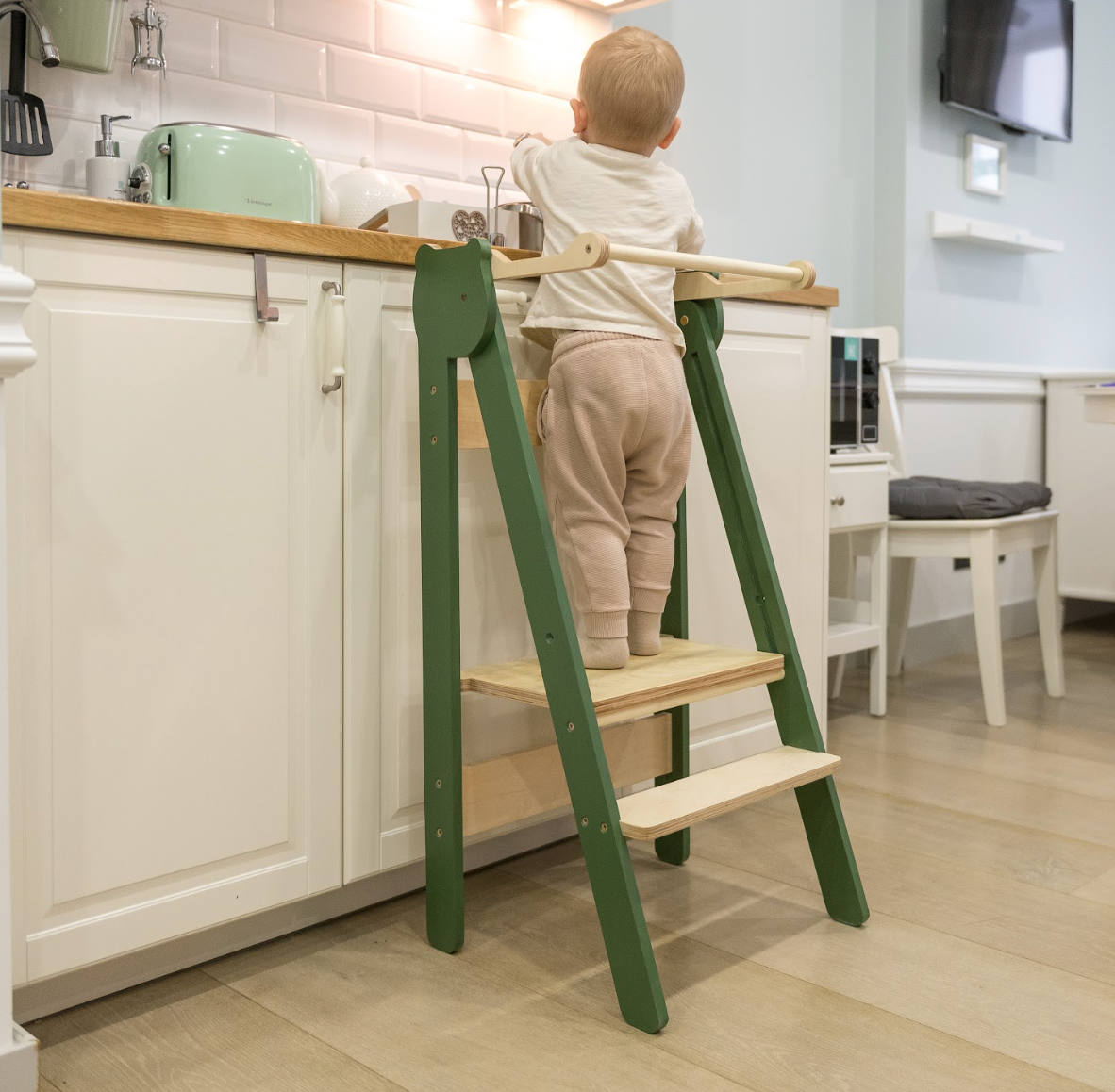 Sulankstomas Montessori bokštelis, žalias