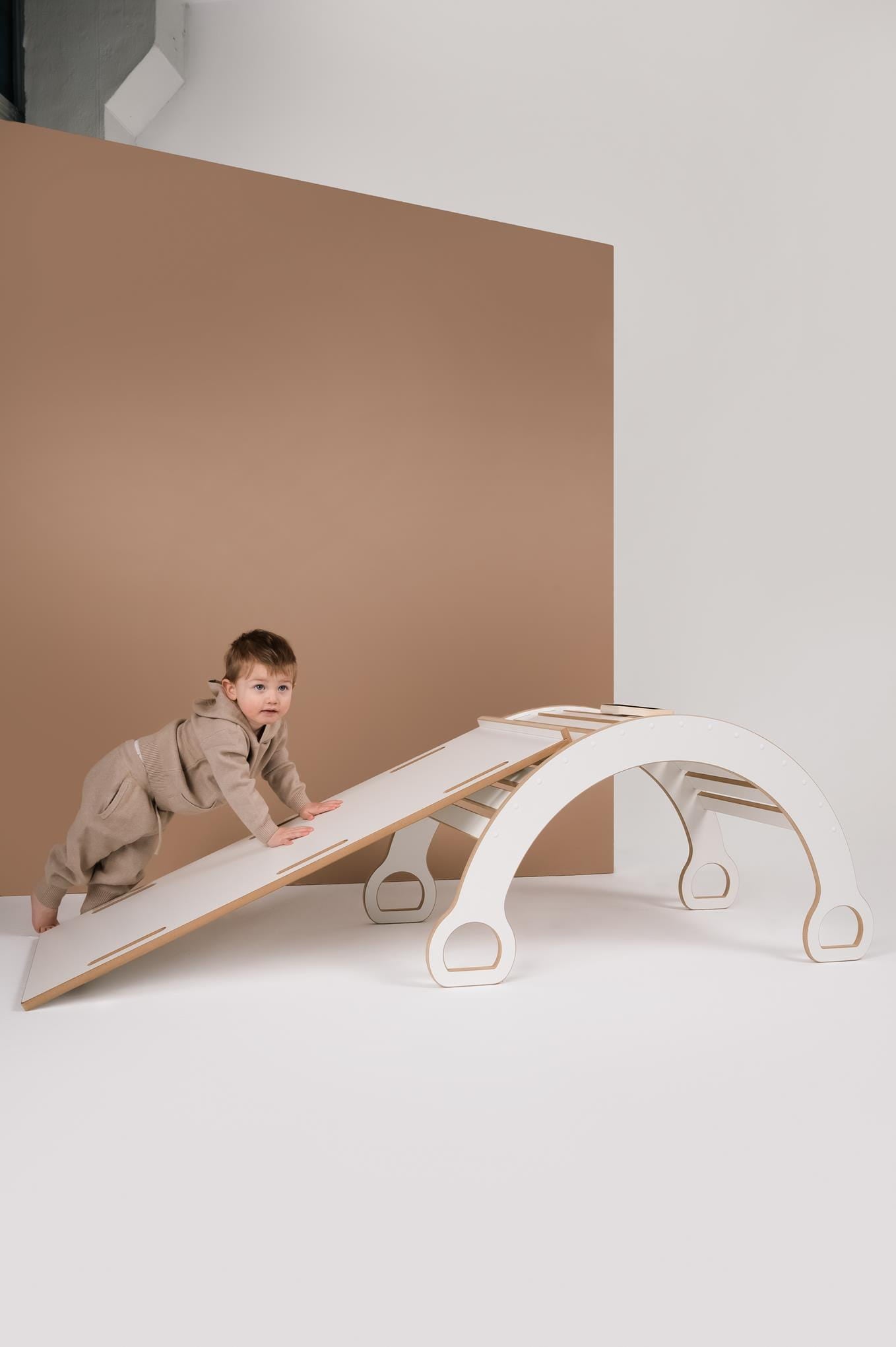 Montessori sūpynės ir čiuožykla/laipiojimo siena LADDER
