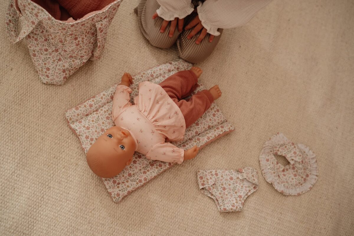 Little Dutch kūdikio lėlės vystyklų krepšelis