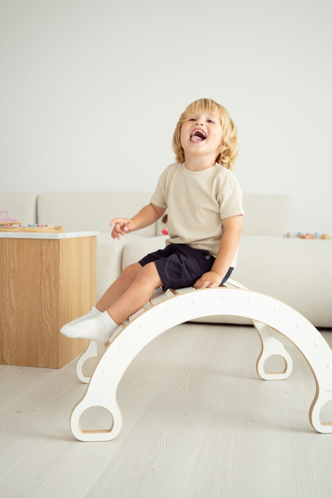 Montessori sūpynės ir čiuožykla/laipiojimo siena SMALL CLOUDS