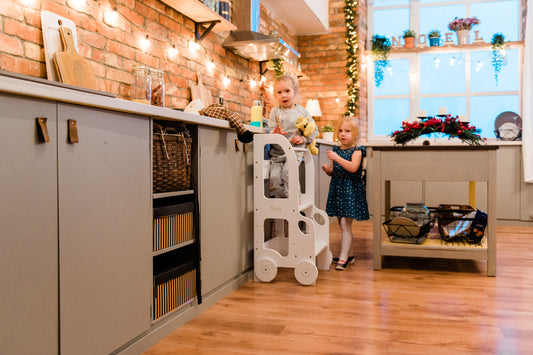 Montessori bokštelis CAR, baltas