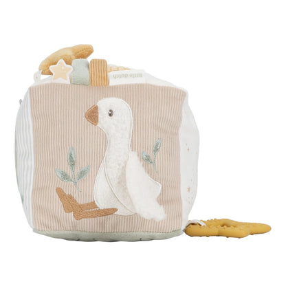 Little Dutch Minkštas lavinamasis kubas NEWBORN NATURALS