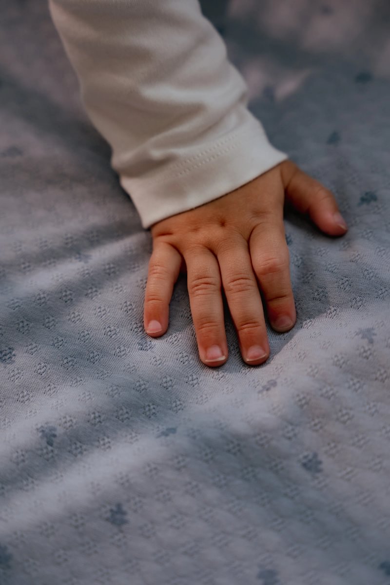 Little Dutch vaikiškos lovelės užtiesalas PURE Denim Blue 110×140 cm