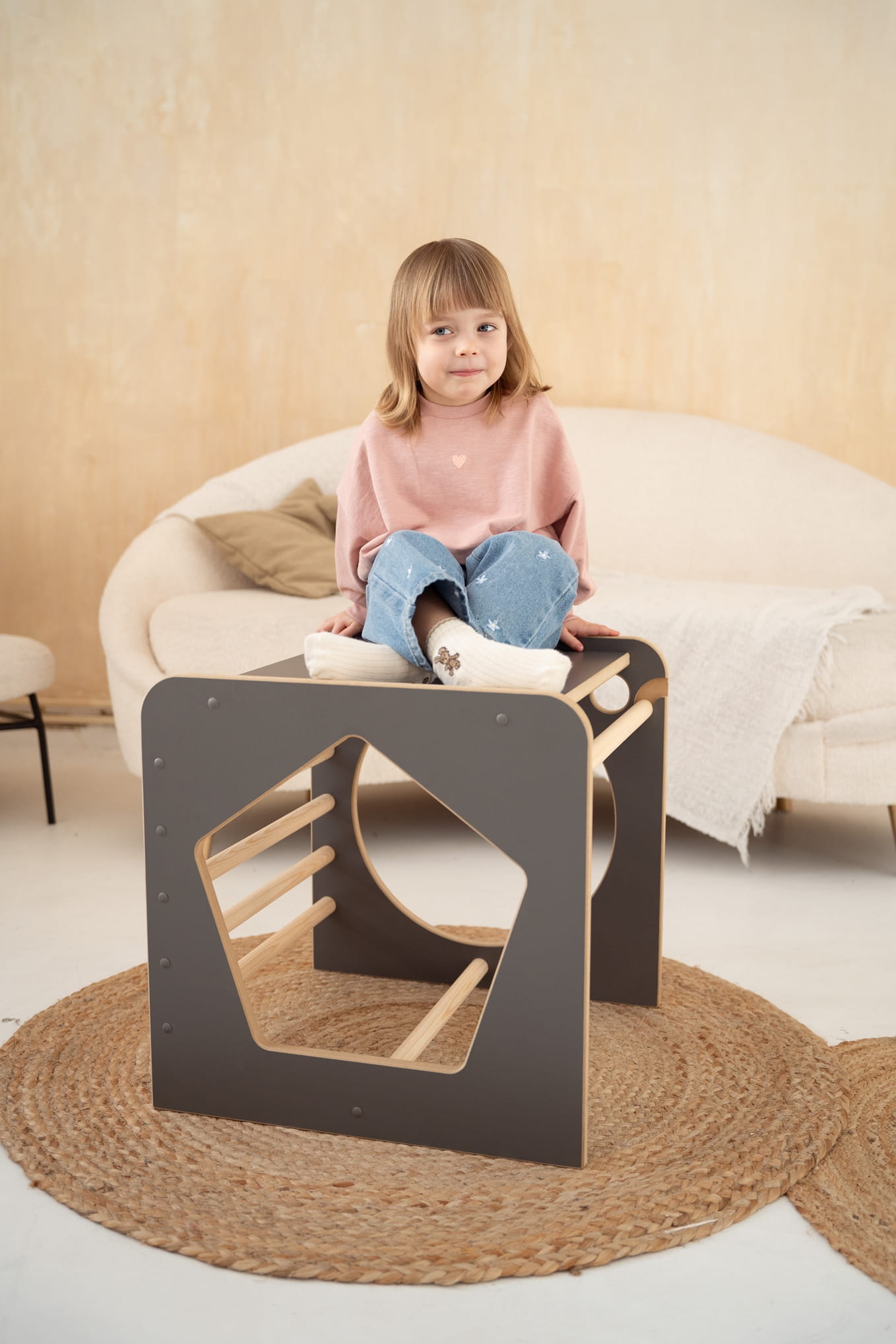 Montessori laipiojimo kubas + kėdė GREY