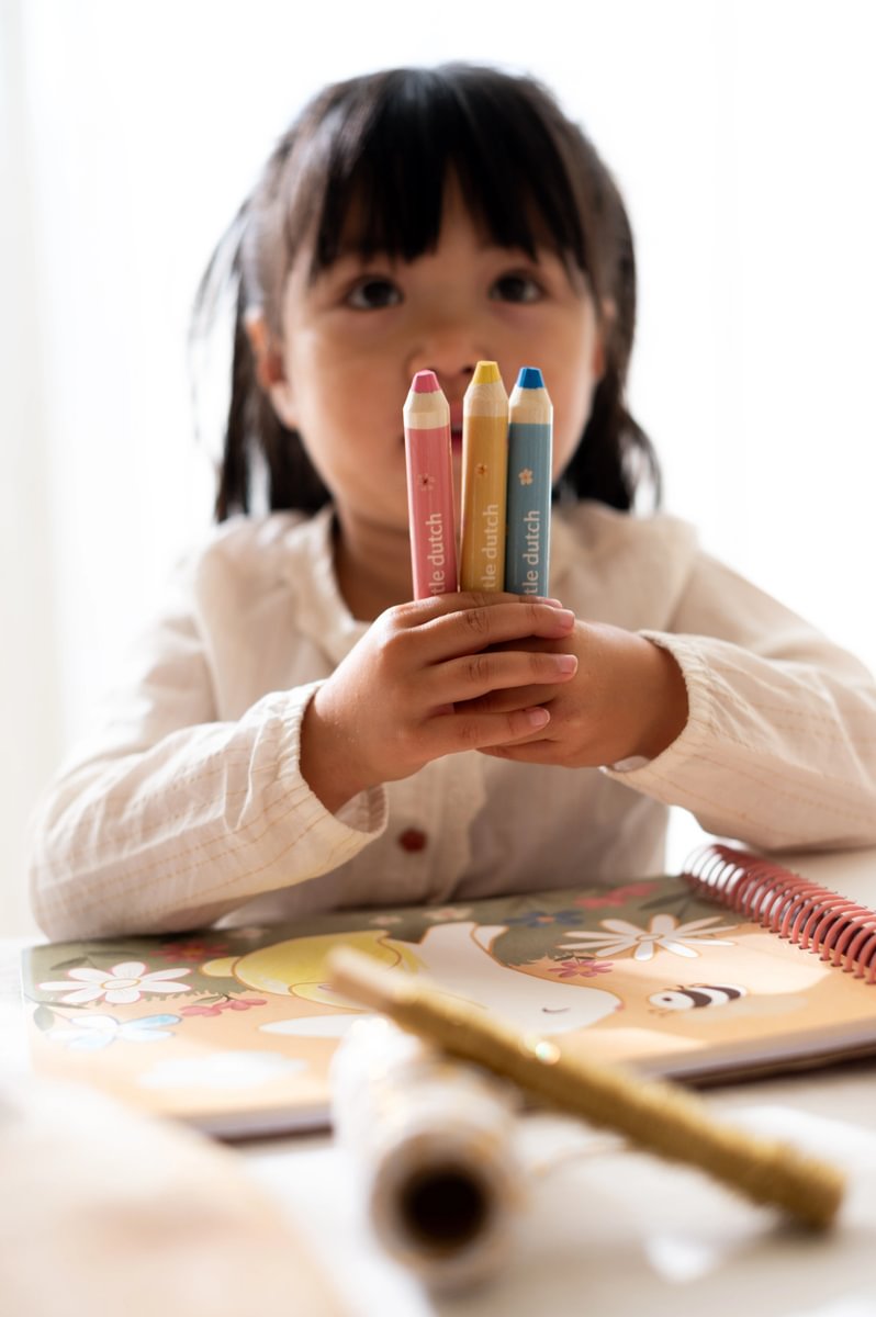 Little Dutch spalvinimo knygelė ROSA IR DRAUGAI