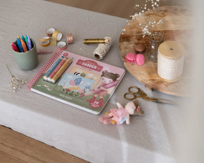 Little Dutch spalvinimo knygelė ROSA IR DRAUGAI