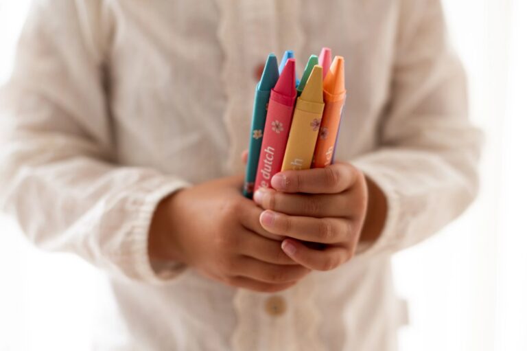 Little Dutch vaškinės kreidelės ROSA IR DRAUGAI