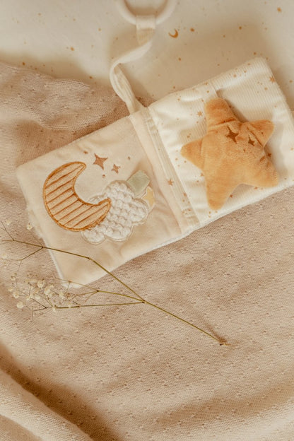 Little Dutch minkšta žaidimų knygelė NATURALS NEWBORNS
