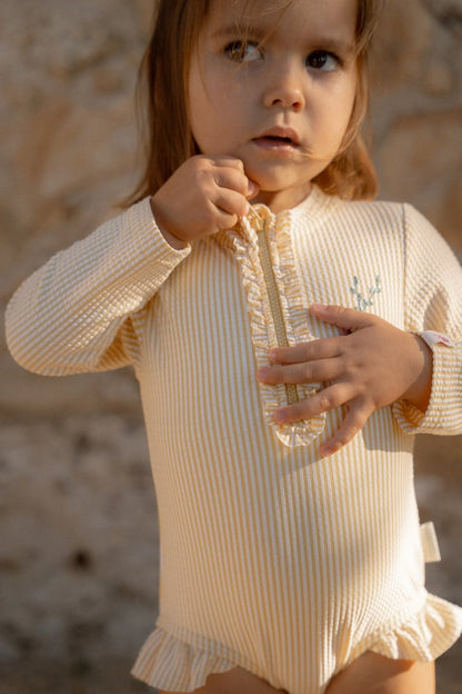 Little Dutch Maudymosi kostiumėlis ilgomis rankovėmis OCEAN TREASURES, geltona