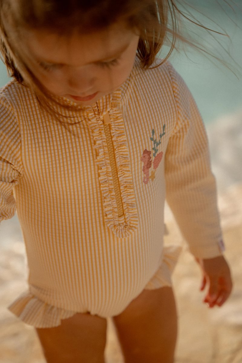 Little Dutch Maudymosi kostiumėlis ilgomis rankovėmis OCEAN TREASURES, geltona