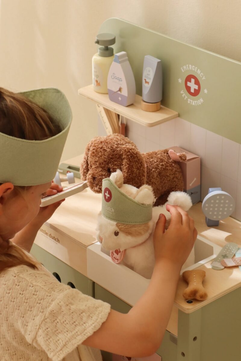 Little Dutch žaislinė veterinarijos klinika